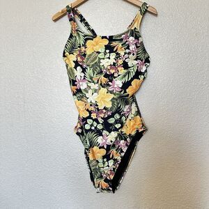 Hurley Womens's UPF 50+ Sun Protection Floral One Piece Swimsuit XXL